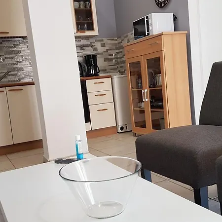 Apartment Sky - Center, 5 Bd, 4 Bath Athens